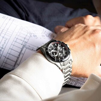 Uurwerk - Jaguar